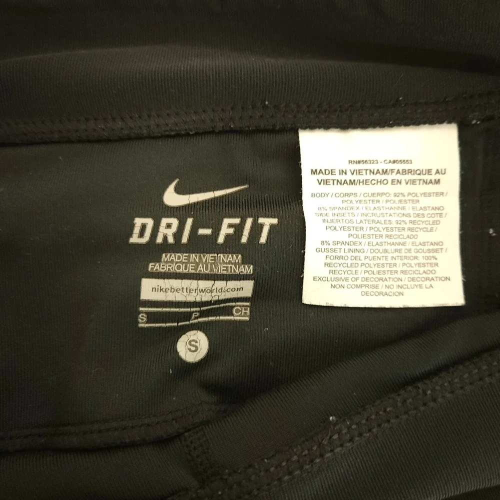 Nike Stay Warm Dri-Fit Women's Black‎ Leggings Small 28x28 Zip Ankle